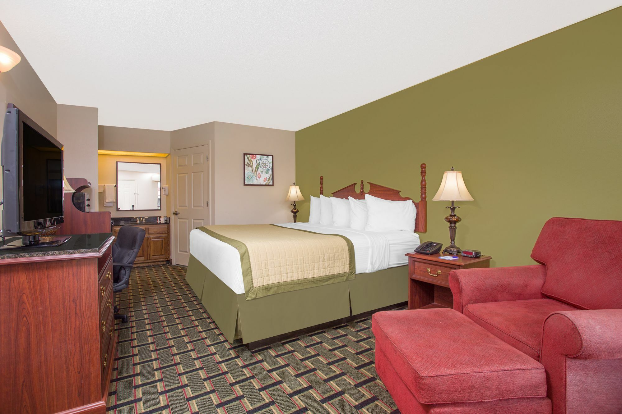 Baymont By Wyndham Warner Robins Motel Exterior photo
